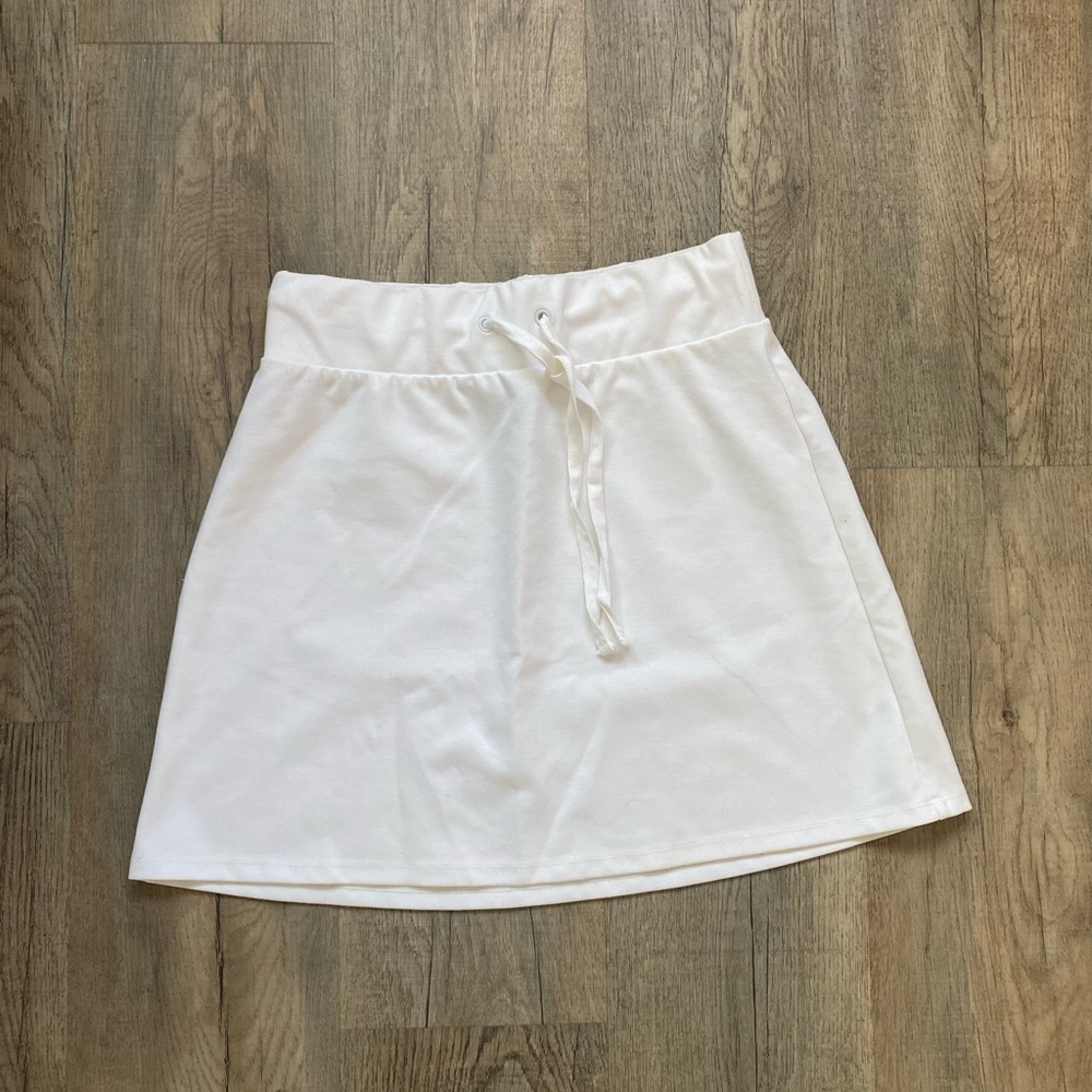 White Fable - Casual Women's Skirt